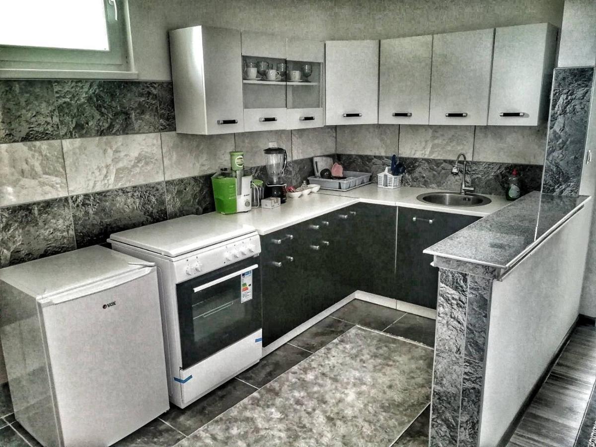 Apartman Visoko-Oaza Mira 外观 照片