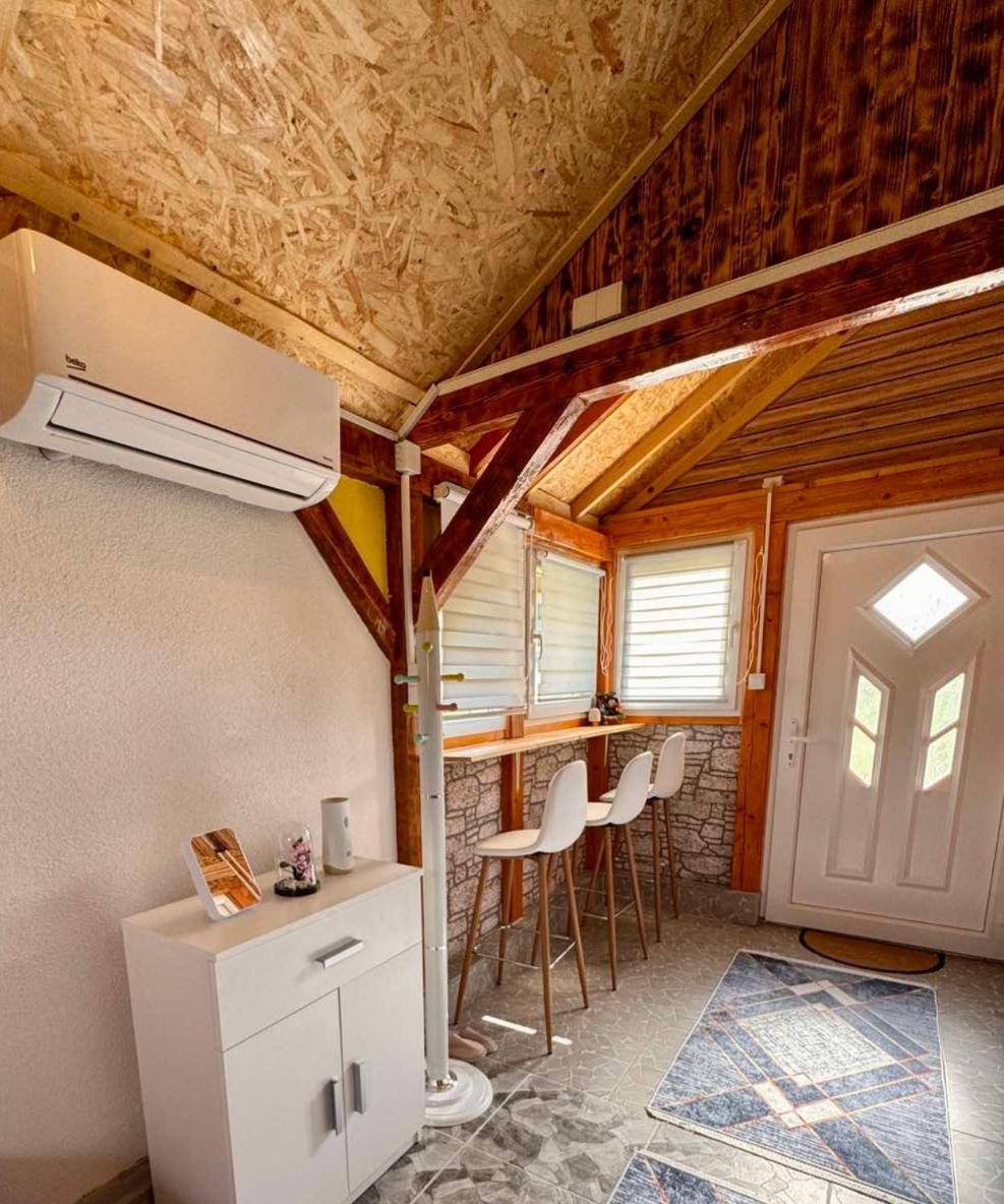 Apartman Visoko-Oaza Mira 外观 照片