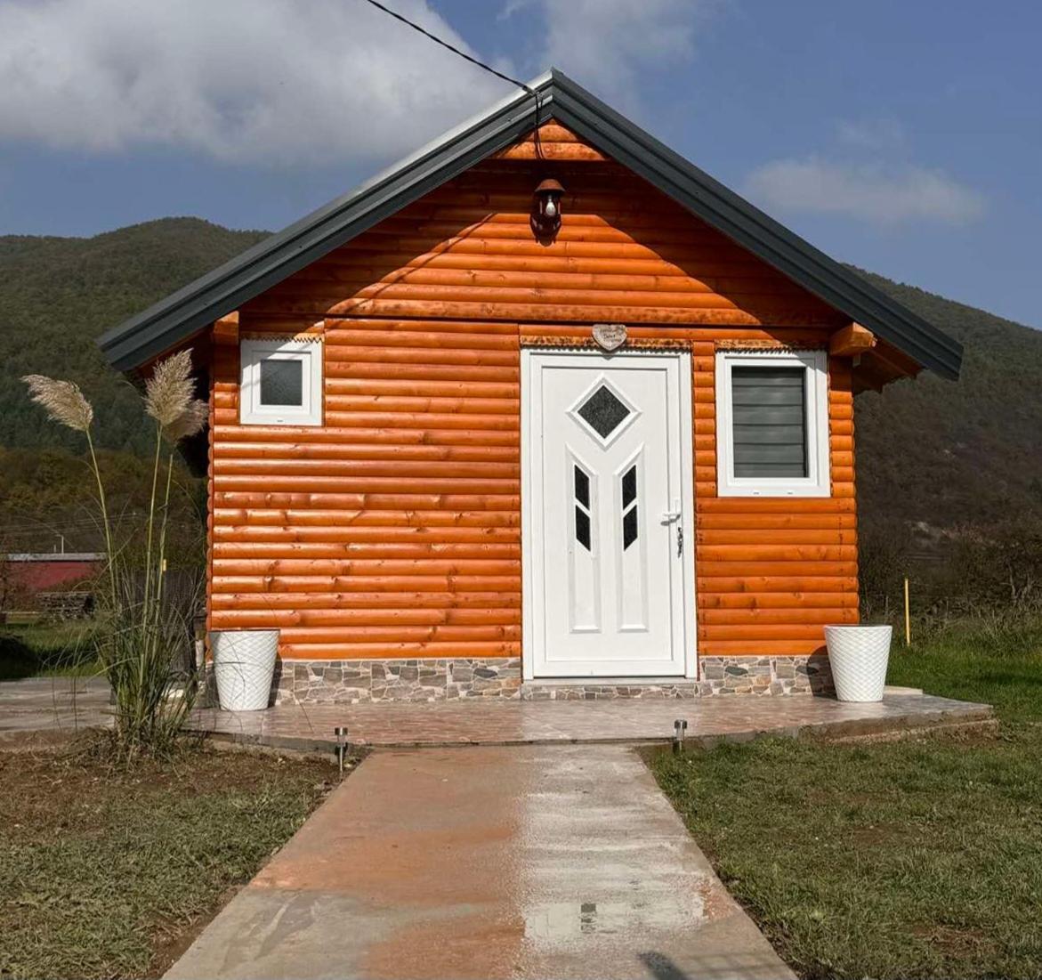 Apartman Visoko-Oaza Mira 外观 照片