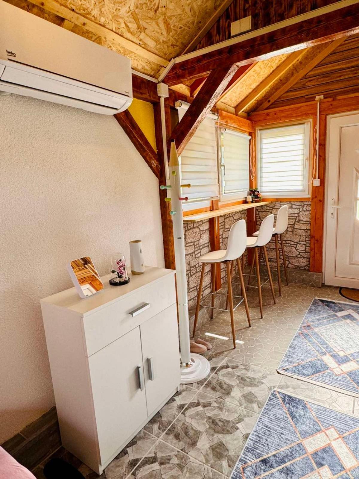 Apartman Visoko-Oaza Mira 外观 照片