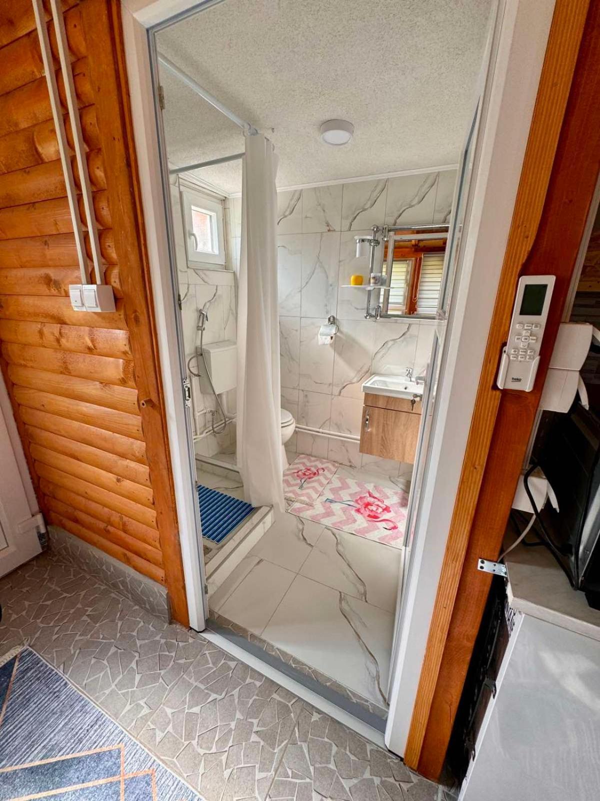 Apartman Visoko-Oaza Mira 外观 照片